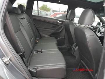 Volkswagen Tiguan III 2024 Volkswagen Tiguan 2024 r.,2,0L , R LINE BLACK 4x4 2.0 Benzyna 184KM, zdjęcie 10