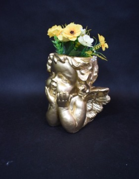 Вазон, чехол-ангел для искусственных цветов