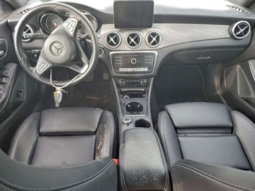 Mercedes CLA C118/X118 Coupe 2.0 250 224KM 2019 Mercedes-Benz CLA 2019 MERCEDES-BENZ CLA 250 4MATIC 2.0 Benzyna 224KM, zdjęcie 7