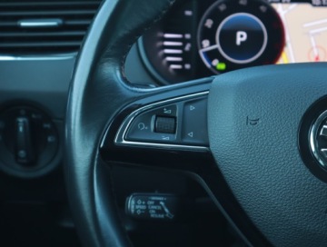 Skoda Octavia III Kombi Facelifting 2.0 TDI 184KM 2020 Skoda Octavia 2.0 TDI, 181 KM, 4X4, DSG, Skóra, zdjęcie 16