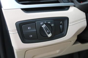 BMW X1 F48 Crossover Facelifting 2.0 20i 178KM 2022 BMW X1 Oferta Dealera BMW M-Cars Promocja Zima - Sprawdz 2.0 Benzyna, zdjęcie 14