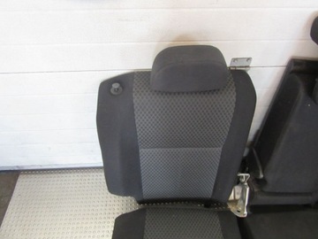 NISSAN X-TRAIL T31 POHOVKA ZADNÍ