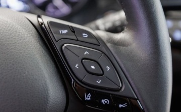 Toyota C-HR I Crossover Facelifting 1.8 Hybrid 122KM 2023 Toyota C-HR 1.8 Hybrid Style 1.8 Hybryda 122KM, zdjęcie 25