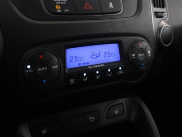 Hyundai ix35 SUV Facelifting 1.7 CRDi 115KM 2015 Hyundai ix35 klima auto grzane fotele czujniki, zdjęcie 23