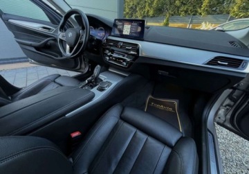 BMW Seria 5 F10-F11 Touring Facelifting 520d 190KM 2017 BMW Seria 5 2.0D 190KM SKORA gwarancjaFULL LED AUTOMAT zarejestrowana, zdjęcie 13