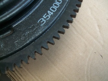 МАХОВИК КАК НОВЫЙ EVINRUDE BRP E-TEC 587013 2017 ГОД