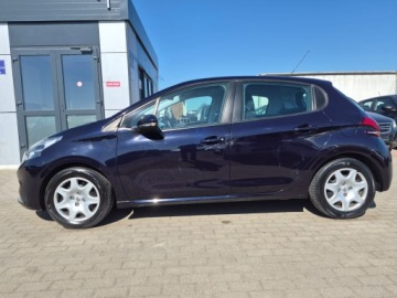 Peugeot 208 I Hatchback 5d Facelifting 1.2 PureTech 82KM 2016 Peugeot 208 2016r. 1.2i/82KM 148tys., zdjęcie 2
