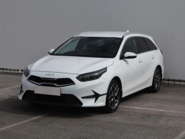 Kia Ceed III Kombi Facelifting 1.5 T-GDI 160KM 2023 Kia Ceed 1.5 T-GDI, Salon Polska, Serwis ASO, zdjęcie 1