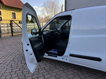 Fiat Doblo III Cargo 1.3 Multijet II 16v 90KM 2013 Fiat Doblo Tylko 90tyśkm! 1WŁAŚCICIEL 1.3D KLIMA Ideał 13r UNIKAT DOSTAWCZY, zdjęcie 27