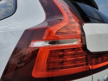 Volvo 2024 Volvo V60 Cross Country Plus B5 B AWD automat 250KM - FV23, GWARANCJA 2.0, zdjęcie 15