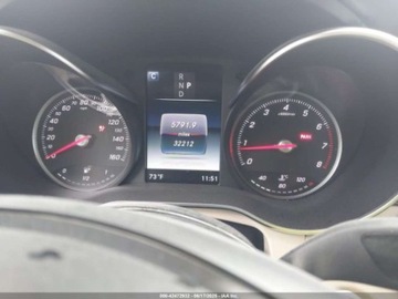 Mercedes GLC C253 2017 Mercedes-Benz GLC 300 4Matic 2017 2.0l 2.0 Benzyna 241KM, zdjęcie 10