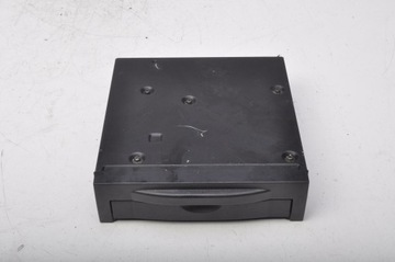 VOLVO XC90 ZMIENIARKA CD 31337203