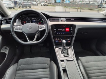 Volkswagen Passat B8 Limousine Facelifting 2.0 TDI SCR 200KM 2021 Volkswagen Passat 2.0 TDI 200KM Elegance DSG, Salo, zdjęcie 12