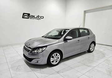 Peugeot 308 II Hatchback 5d 1.2 VTi 82KM 2014 Peugeot 308, zdjęcie 9