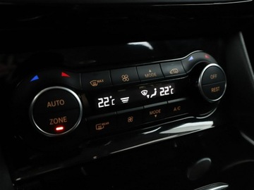 Infiniti Q30 1.5D 109KM 2016 Infiniti Q30 1.5 Diesel Premium Klimatronik, zdjęcie 26