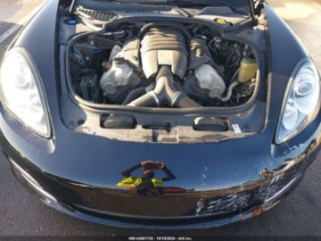 Porsche Panamera I Liftback 3.6 V6 300KM 2011 Porsche Panamera 4 2011 3.6l 3.6 Benzyna 300KM, zdjęcie 8