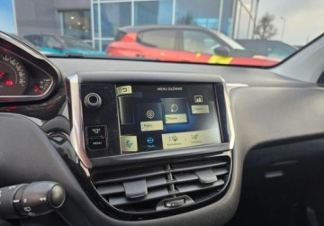 Peugeot 208 I Hatchback 3d 1.2 VTI 82KM 2014 Peugeot 208 1,2 82KM - Active - salon PL, bezwypadkowy 1.2 Benzyna 82KM, zdjęcie 20