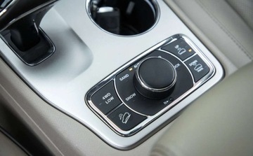 Jeep Grand Cherokee IV Terenowy Facelifting 3.0 V6 CRD 250KM 2013 Jeep Grand Cherokee 3.0D 250Ps Ledy Radar Panorama Navi Skora Wentylacja 1, zdjęcie 27