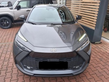 Toyota C-HR II SUV Plug-In 2.0 Hybrid Dynamic Force Plug-in  223KM 2025 Od ręki - Style 2.0 Hybrid Dynamic Force Plug-in 223KM| Podgrzewane fotele!, zdjęcie 1