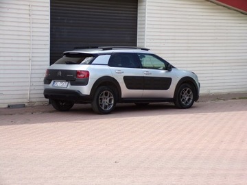 Citroen C4 Cactus Crossover 1.6 BlueHDi 100KM 2015 Citroen C4 Cactus NAVI LED, zdjęcie 13