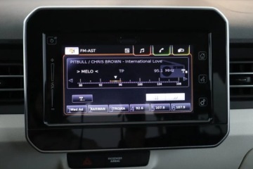 Suzuki Ignis III Crossover 1,2 DUALJET 90KM 2019 Suzuki Ignis 1.2, Salon Polska, Klima, Parktronic, zdjęcie 12