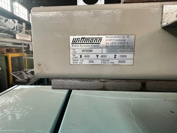 Робот Wittmann W720M