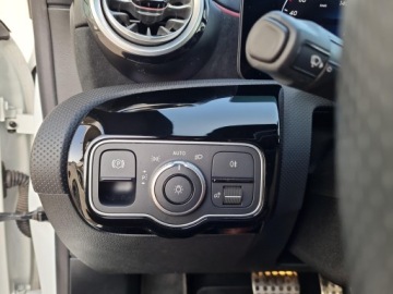 Mercedes CLA C118/X118 Coupe Facelifting 1.3 200 163KM 2024 Mercedes-Benz CLA 200 AMG Line / Kamery 360 / Mult, zdjęcie 17