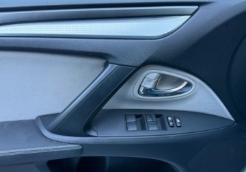 Toyota Avensis III Wagon Facelifting 2015 2.0 D-4D 143KM 2018 Toyota Avensis salon Polska 2.0 Diesel 143KM, zdjęcie 13