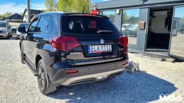 Suzuki Vitara III SUV 1.4 BOOSTERJET 140KM 2018 Suzuki Vitara 1.4T 140KM manual Navi panorama skora climatronic xenony bez, zdjęcie 13