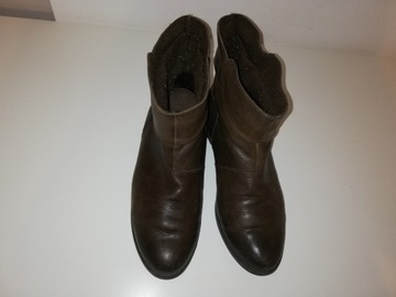 Skórzane buty firmy Badura. Rozmiar 37.