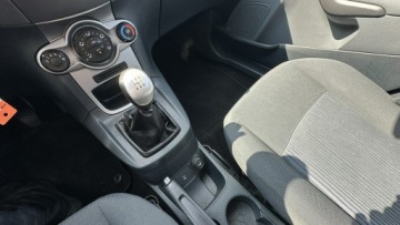 Ford Fiesta VII Hatchback 5d 1.25 Duratec 82KM 2011 Ford Fiesta Benzyna Zarejestrowany Ubezpieczony, zdjęcie 24