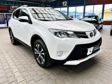 Toyota RAV4 IV MPV D-4D 125 124KM 2015 Toyota RAV-4 BIAŁA PERŁA GWARANCJA kraj Bezwypad, zdjęcie 6