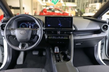 Toyota C-HR II SUV 2.0 Hybrid Dynamic Force 197KM 2023 Toyota C-HR 2.0 Hybrid Dynamic Force Style AWD 2.0 Hybryda 197KM, zdjęcie 5