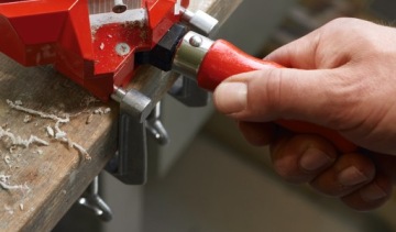 Струбцина настольная 60/22 мм BESSEY TK6
