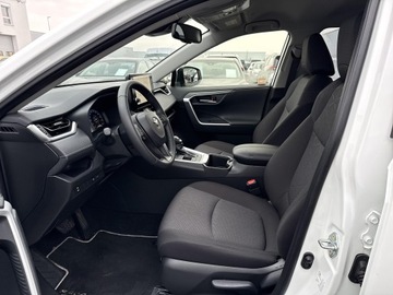 Toyota RAV4 V SUV Facelifting 2.5 Hybrid  Dynamic Force 218KM 2024 Toyota RAV4 2.5 Hybrid Comfort 4x2 V (2018-) 2.5 H, zdjęcie 12