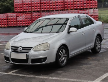 Volkswagen Jetta V 2.0 FSI 150KM 2007 VW Jetta 2.0 FSI, Klima, Klimatronic, Parktronic, zdjęcie 1