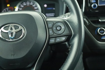 Toyota Corolla XII Sedan 1.5 VVT-i 125KM 2022 Toyota Corolla 1.5 VVT-i, Salon Polska, zdjęcie 15