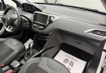 Peugeot 2008 I SUV Facelifting 1.2 PureTech 110KM 2017 Peugeot 2008 Crossway Panorama Kamera Navi Zamiana Raty Gwaranjcja 1.2, zdjęcie 15