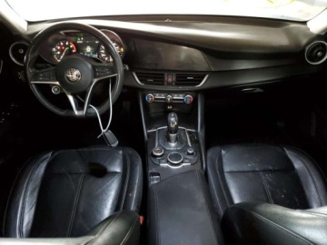 Alfa Romeo Giulia II 2017 Alfa Romeo Giulia 2017 2.0l 2.0 Benzyna 280KM, zdjęcie 8