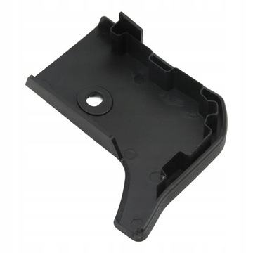 Крышка боковой юбки автомобиля с отверстием 1877700