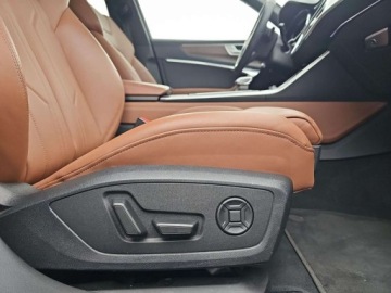 Audi A6 C8 Avant Plug In 2.0 50 TFSI e 299KM 2023 Audi A6 Avant dach panoramiczny, kamery 360, BO, matrixy, aktywny tempomat, zdjęcie 22