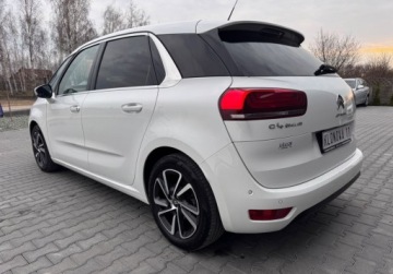 Citroen C4 Picasso II Picasso Facelifting 1.2 PurTech 130KM 2017 Citroen C4 Picasso bezwypadek jak nowaserwisshinelift 1.2 Benzyna 130KM, zdjęcie 8