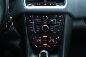 Opel Meriva II Mikrovan 1.4 Turbo ECOTEC 140KM 2010 Opel Meriva 1.4 Turbo, Klima, Klimatronic, zdjęcie 12