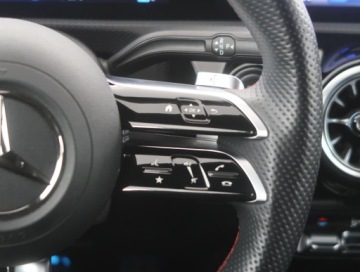 Mercedes Klasa A W177/V177 Hatchback Facelifting 1.3 200 163KM 2024 Mercedes A A 200, Salon Polska, 1. Właściciel, zdjęcie 16