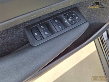 Volvo XC40 Crossover 1.5 T3 163KM 2020 Volvo XC 40 1,5 T3 BENZ 163KM klima elektryka kamera navi alu oplacony 1.5, zdjęcie 14