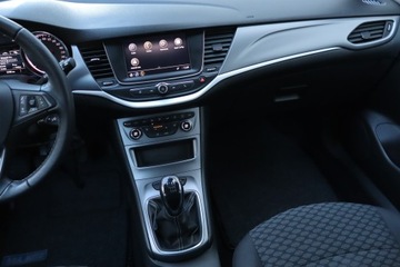 Opel Astra K Sportstourer Facelifting 1.2 Turbo 110KM 2019 Opel Astra 1.2 Turbo, Salon Polska, Serwis ASO, zdjęcie 7