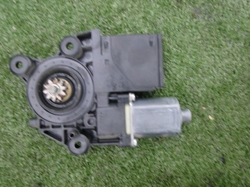 RENAULT MEGANE III 3 MOTOR MODUL MECHANIZMUS ZVEDÁNÍ OKNO PRAVÝ PŘEDNÍ