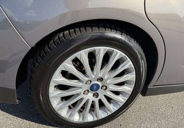 Ford C-MAX II Minivan 1.6 TDCi 115KM 2013 Ford C-MAX Ford C-MAX 1.6 TDCi Start-Stop-System Titanium 1.6 Diesel 115KM, zdjęcie 13