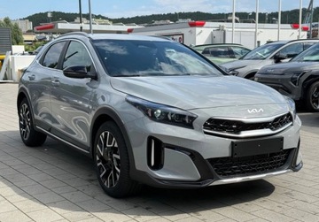 Kia XCeed 2025 Kia XCeed MY26 wersja TRIBUTE WINTER dostepny od reki w kolorze WOLF GREY, zdjęcie 5