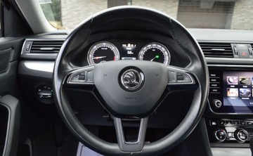 Skoda Superb III Kombi Facelifting 2.0 TDI 190KM 2020 Skoda Superb 2,0 TDI 190 KM DSG FULL LED Nawigacja Klimatronik 2.0 Diesel, zdjęcie 31
